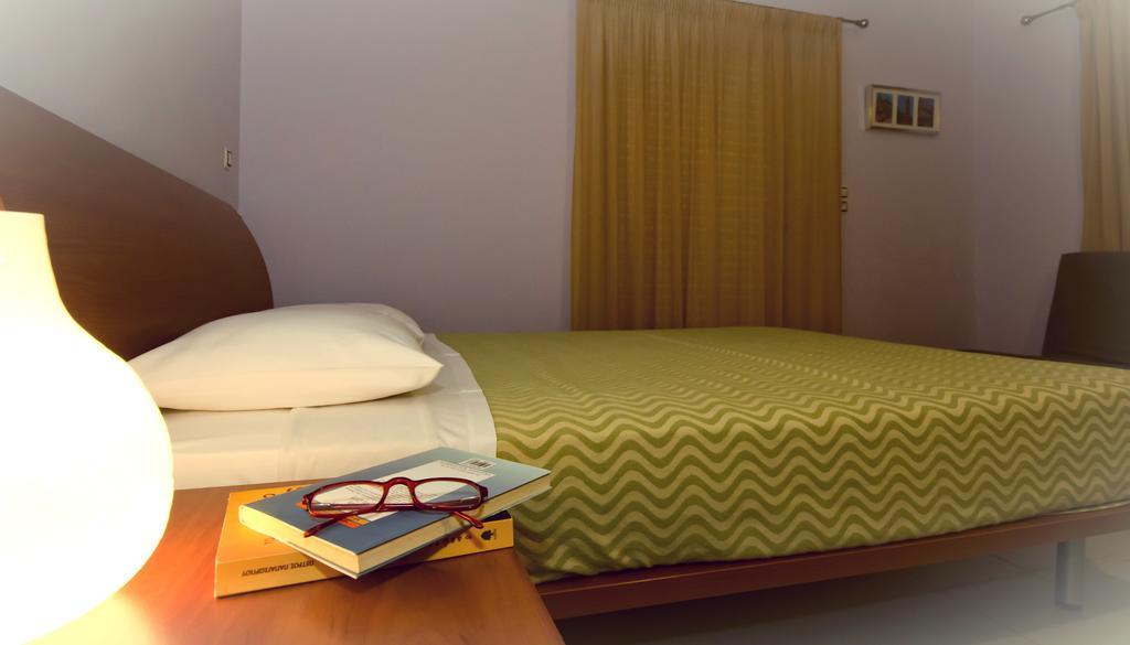 Voula Apartments มิทิคาส ห้อง รูปภาพ